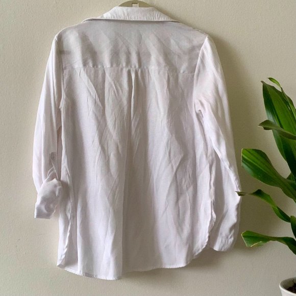 Classic White Button Down Blouse - Picture 7 of 8